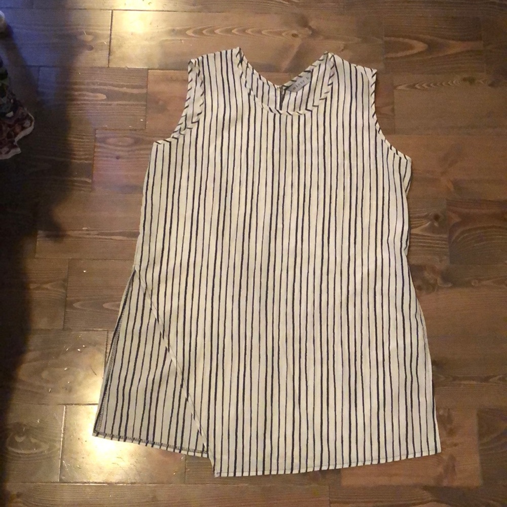 💥2/$30 Dress / Shirt